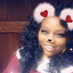 Meet your Posher, Nesh